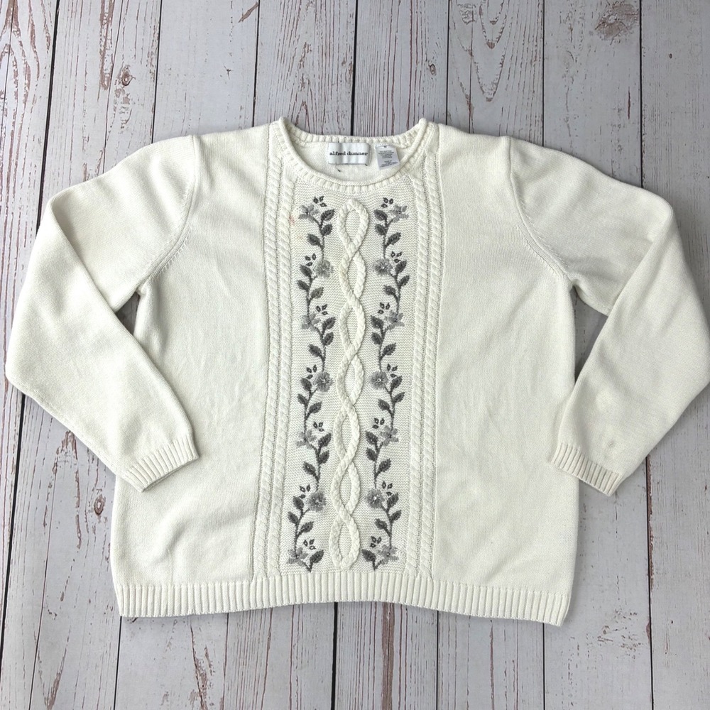 Alfred Dunner Cream Cable Knit Floral Embroidered Rhinestone Sweater Medium